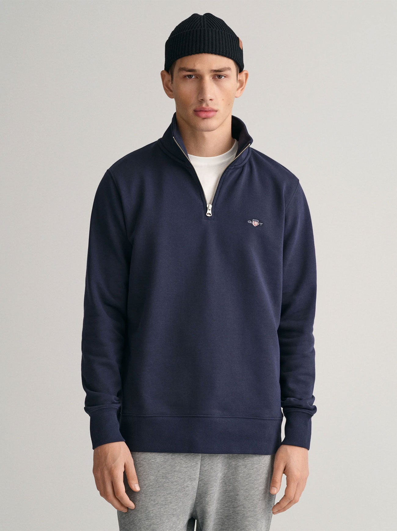 Mens Evening Blue Shield Half Zip Sweatshirt
