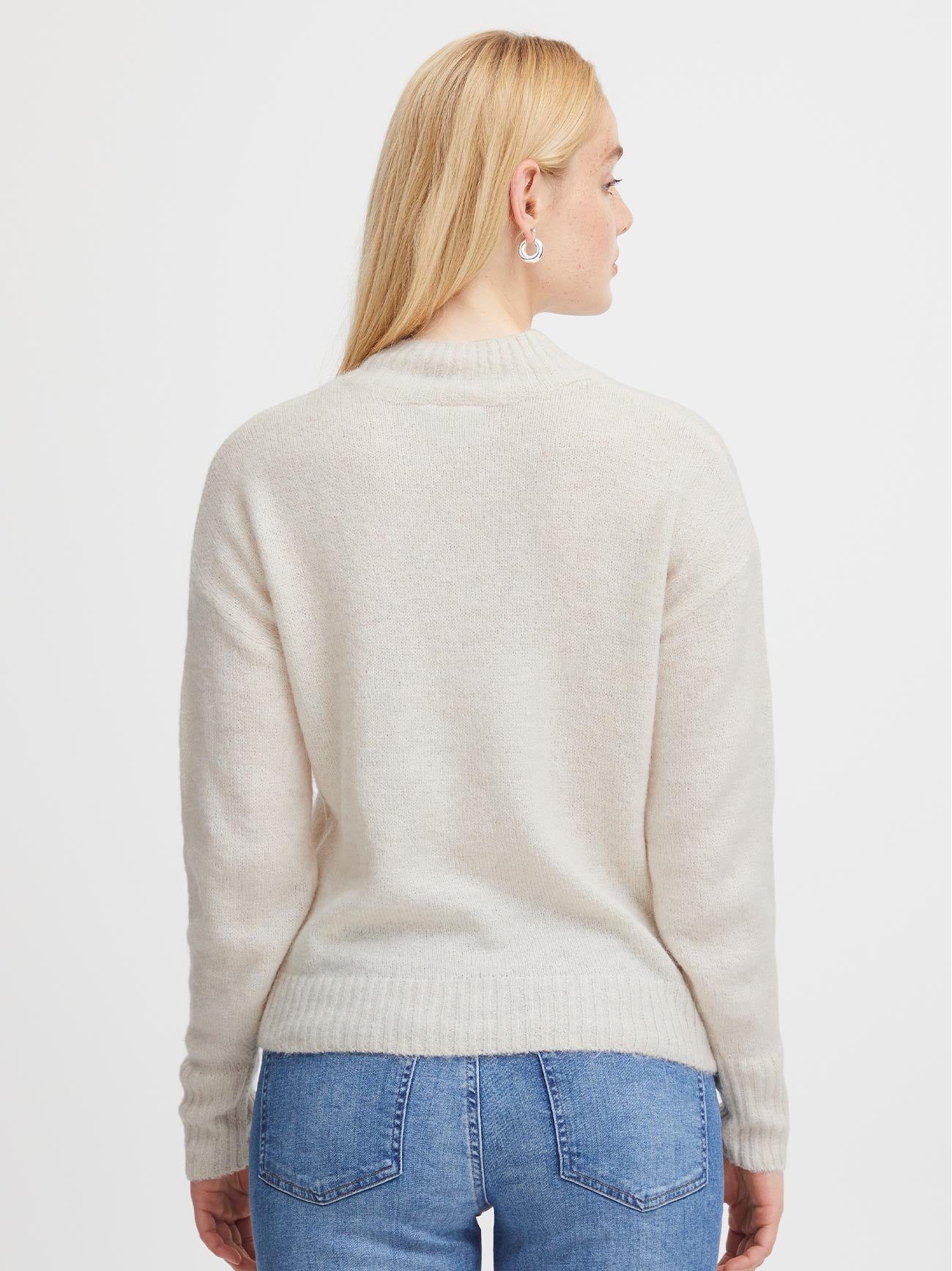 Womens Cloud Dancer Ihkamara Jumper