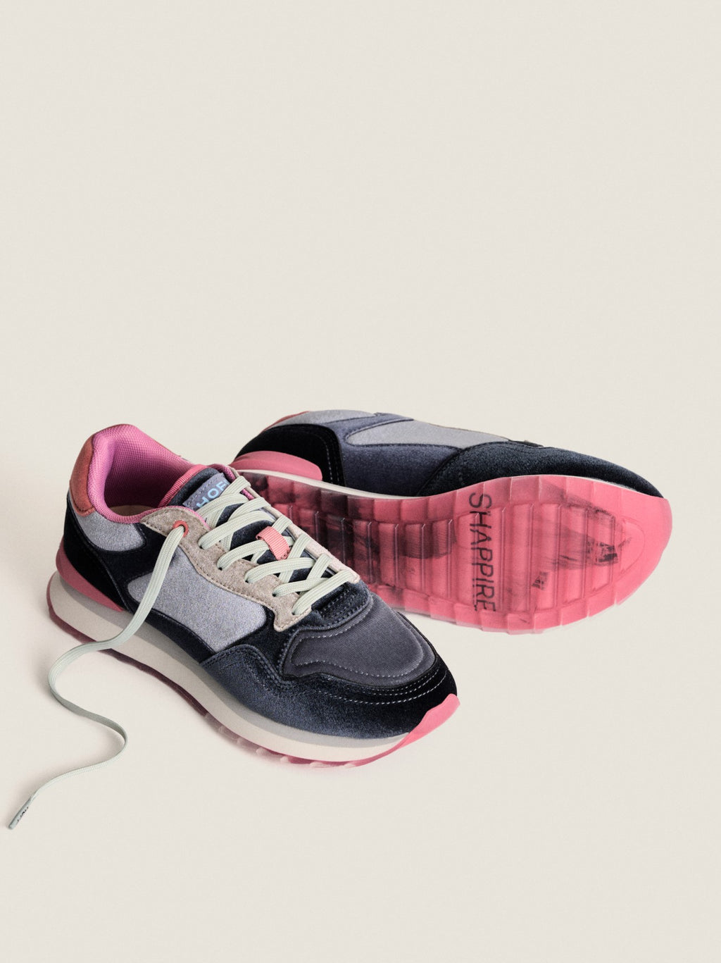 Womens Sapphire City Trainer