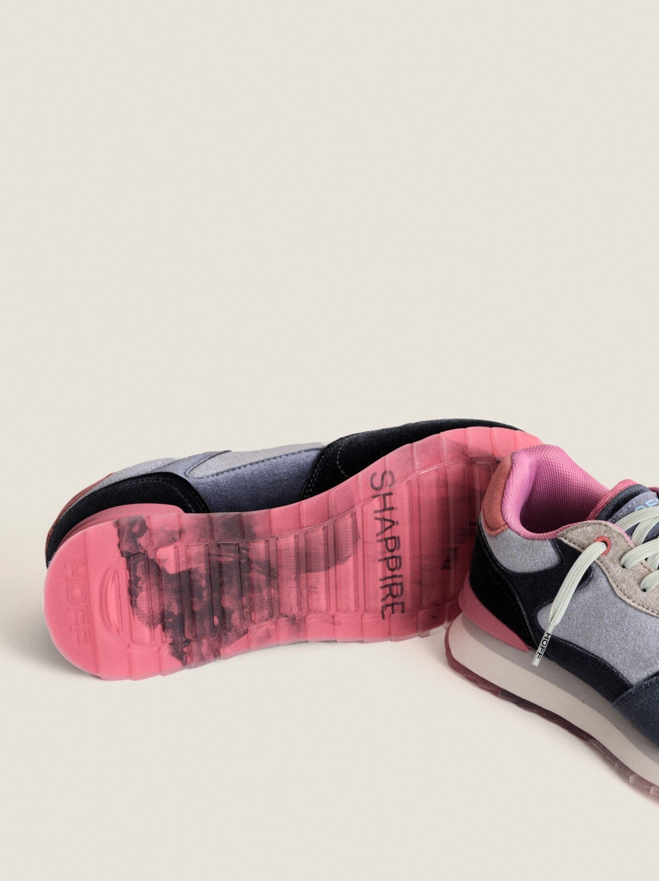 Womens Sapphire City Trainer