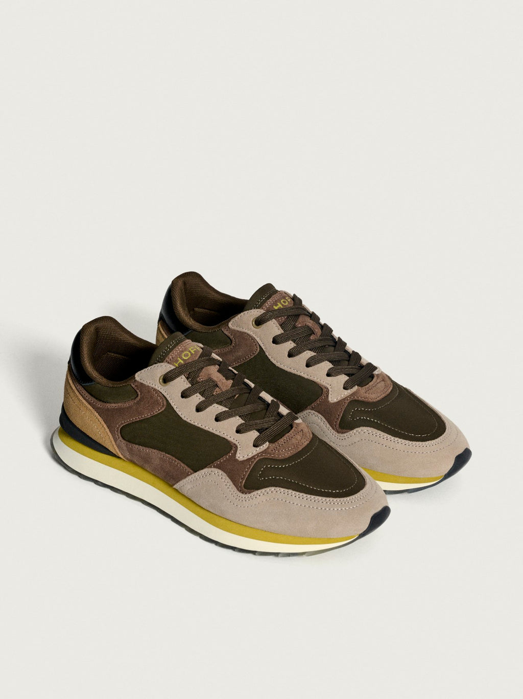Mens Aspen City Trainer