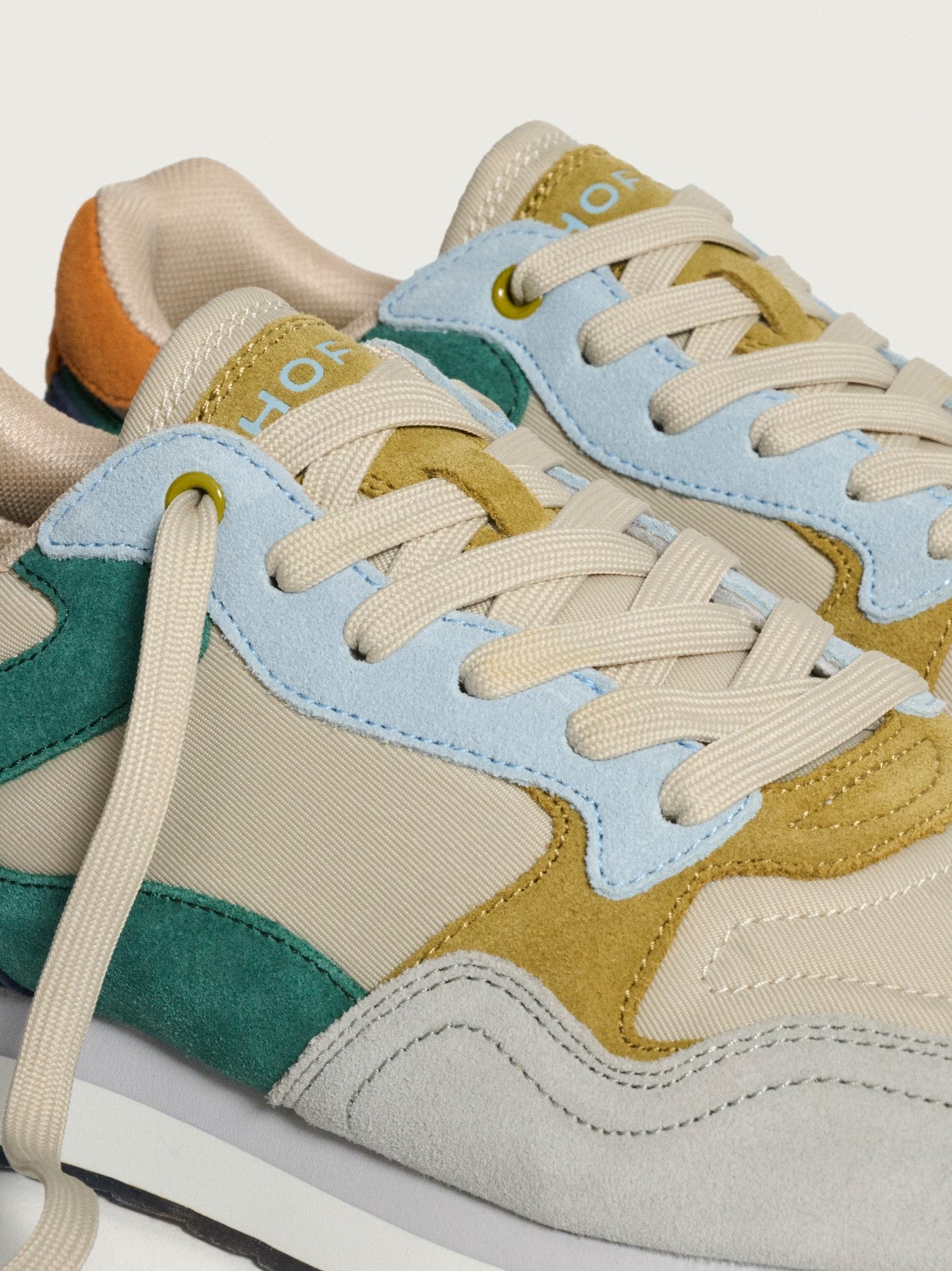 Mens Singapore City Trainer