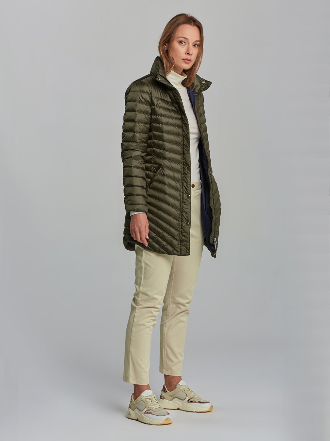 Womens Juniper Green Light Down Coat