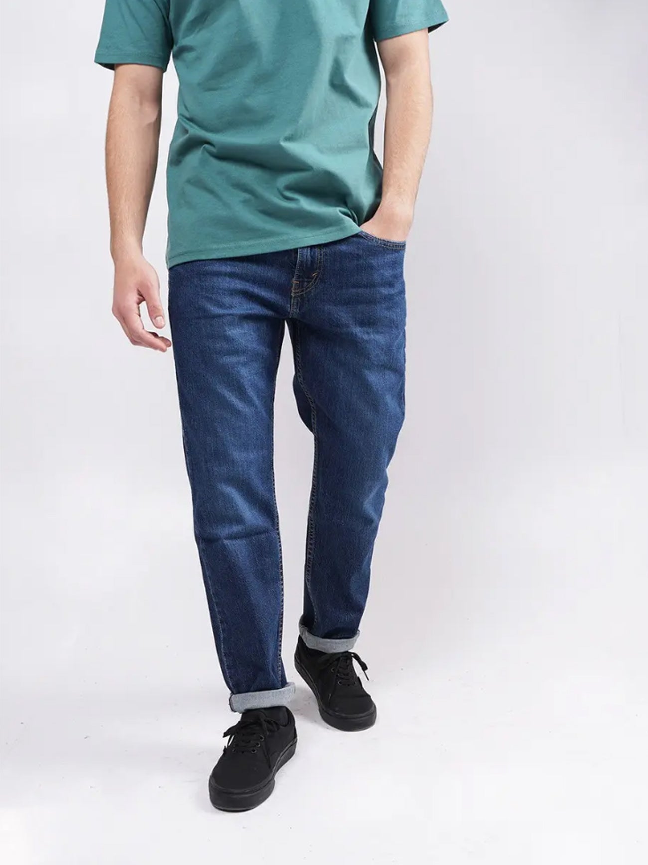 Mens Hawthorne Shocker Knot 502 Taper Ball Jean