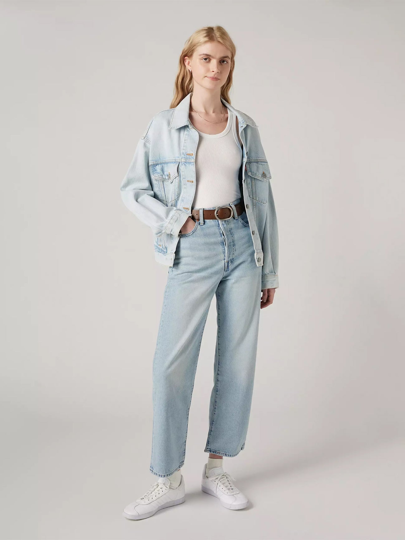 Womens Middle Road Ribcage Straight Ankle Jean