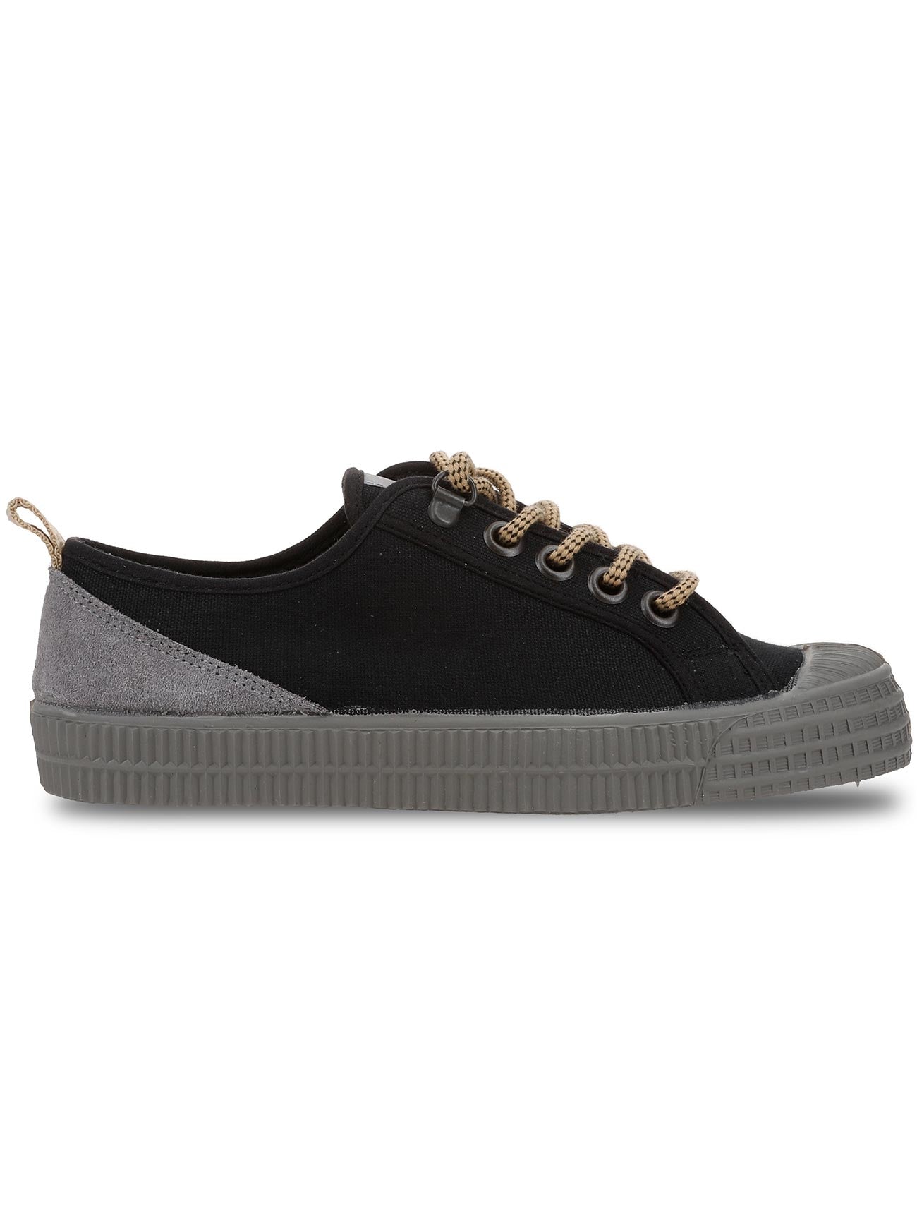 Mens Black Star Master Hiker Trainers